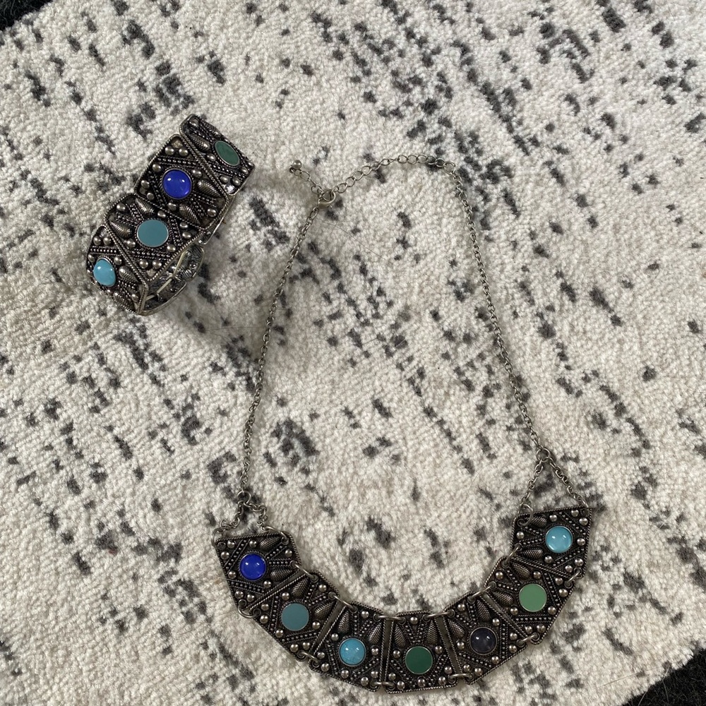 Maurices matching necklace & bracelet